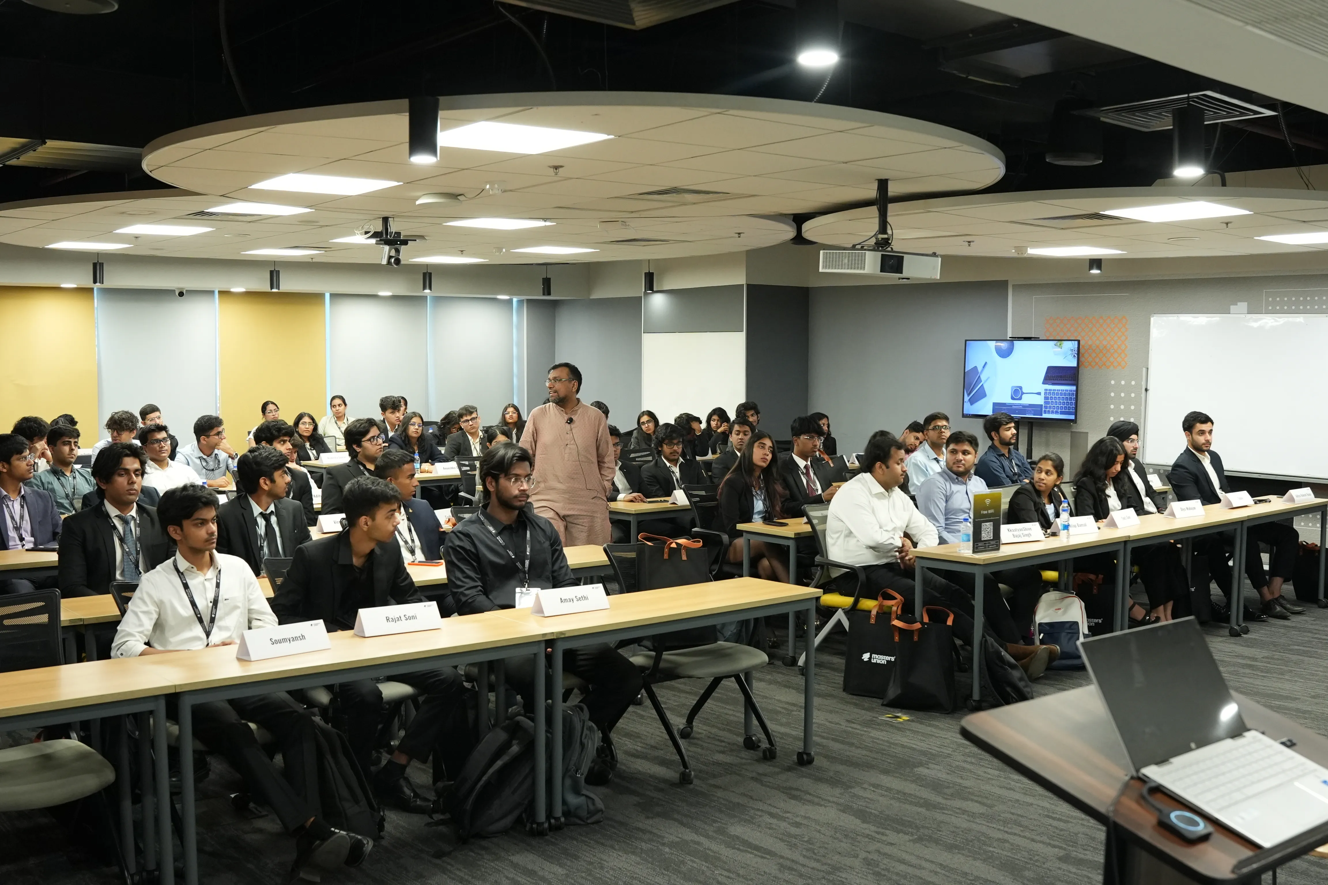 Young Leaders Case Competition at Masters Union
